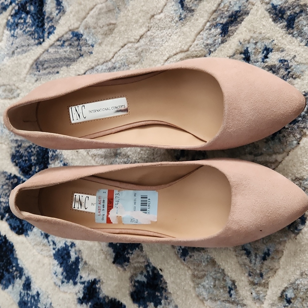 Inc international suede heels size 7